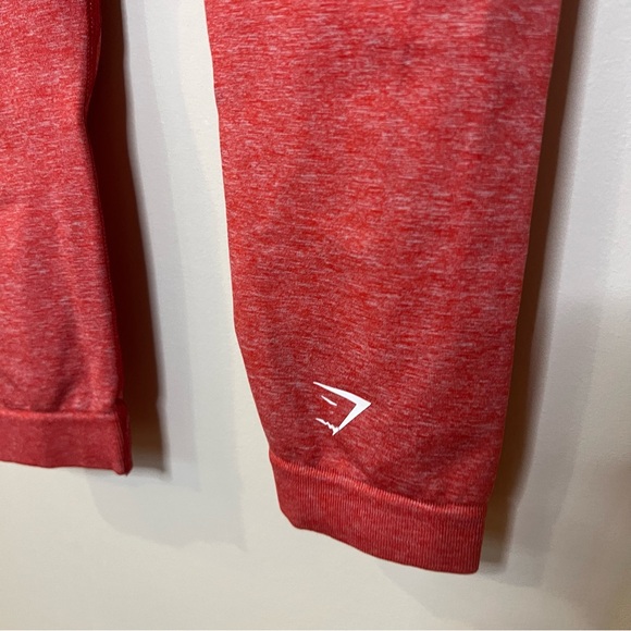 Gymshark Adapt Ombré Leggings - Picture 4 of 9